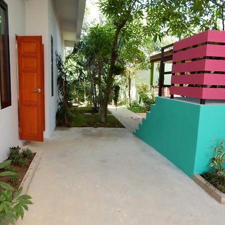 Wandee Bed & Breakfast Khao Lak Luaran gambar