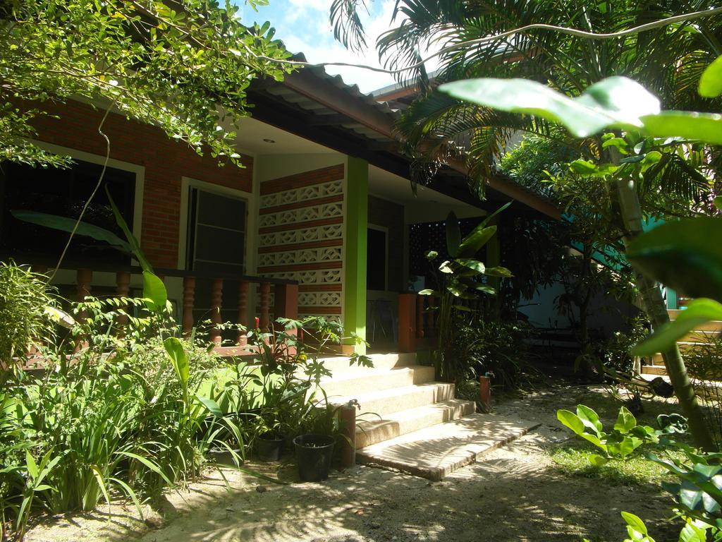 Wandee Bed & Breakfast Khao Lak Luaran gambar