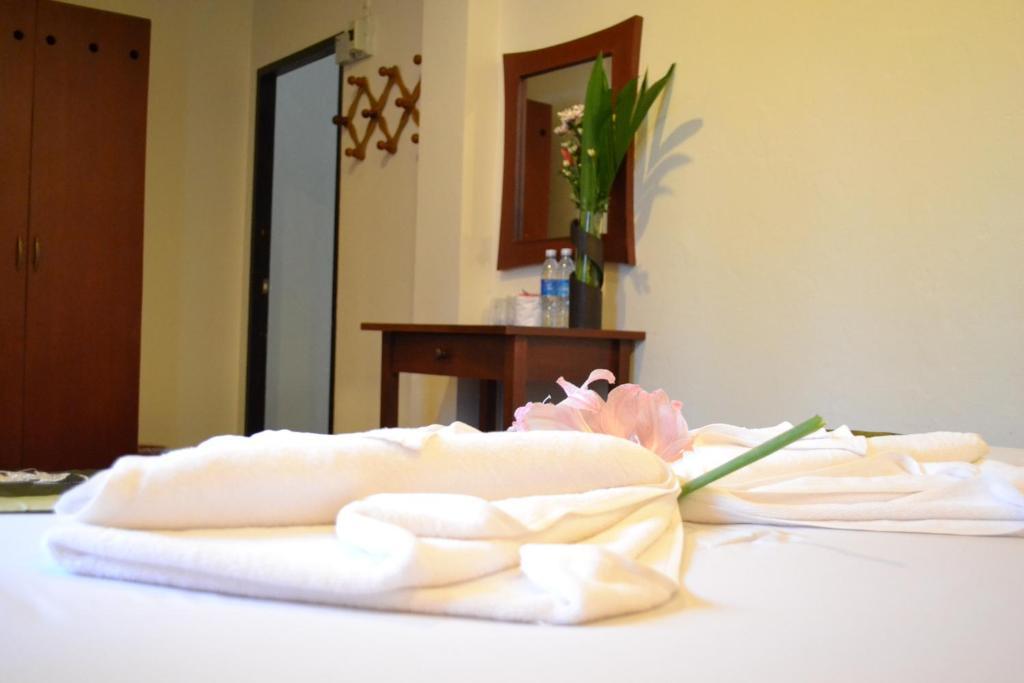 Wandee Bed & Breakfast Khao Lak Bilik gambar