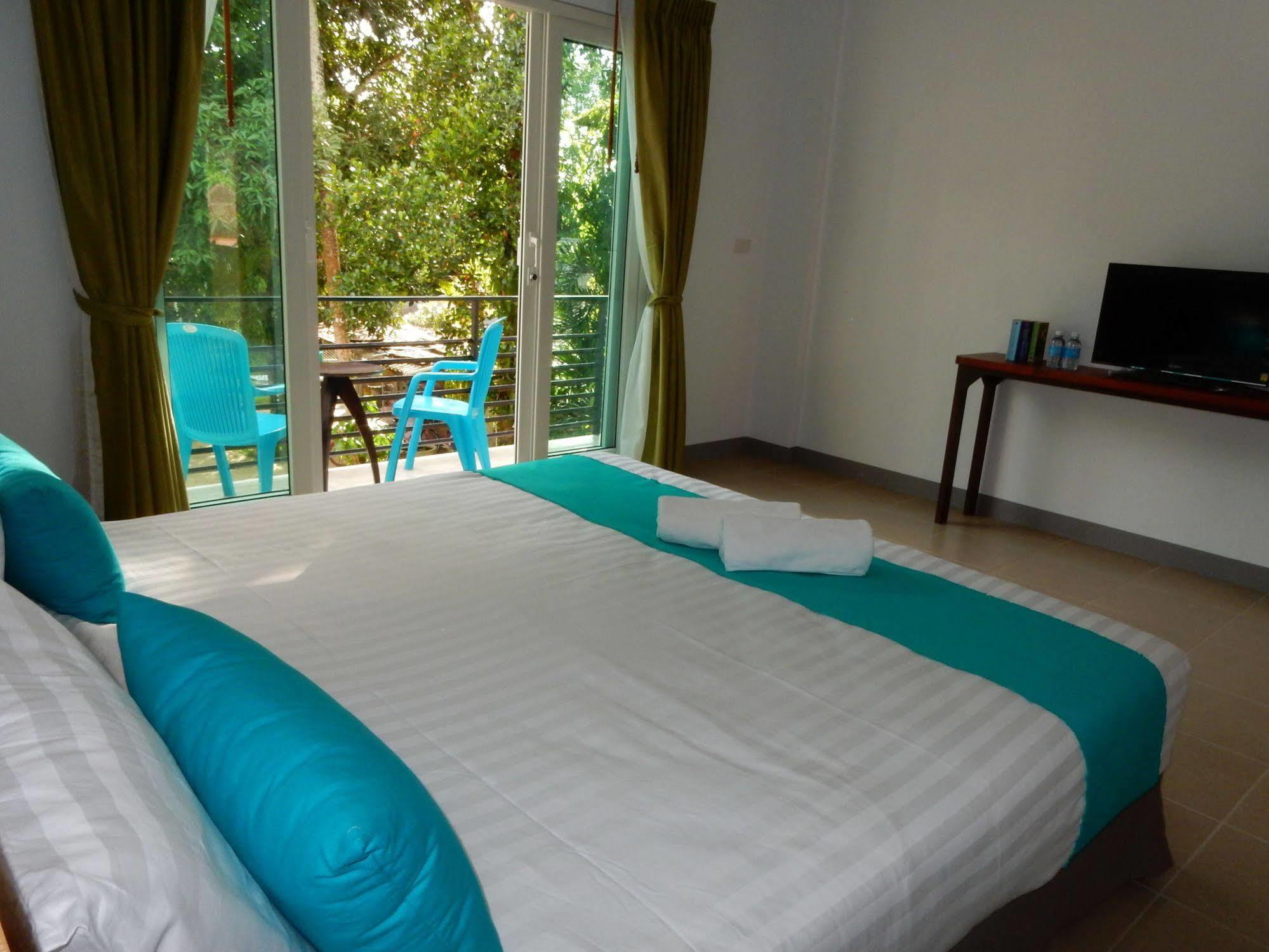 Wandee Bed & Breakfast Khao Lak Luaran gambar