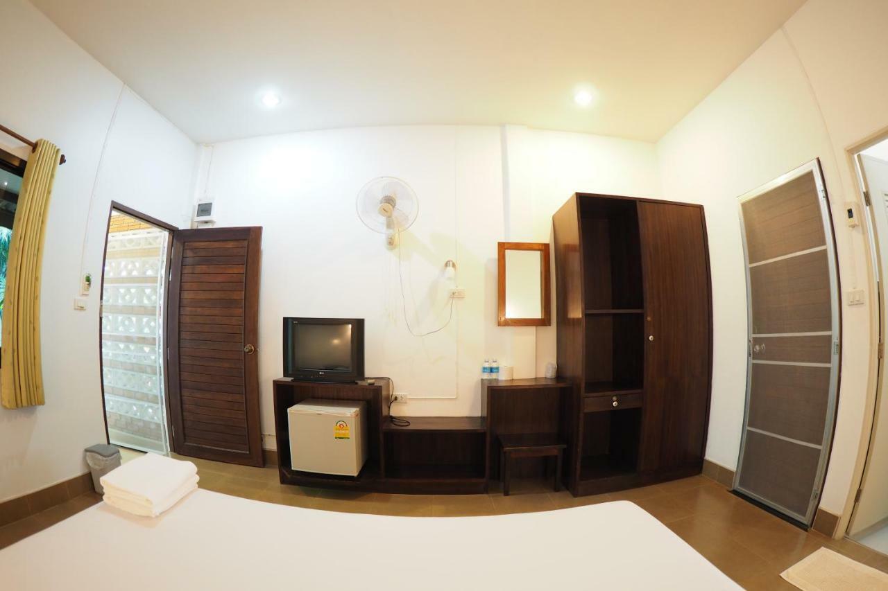 Wandee Bed & Breakfast Khao Lak Luaran gambar